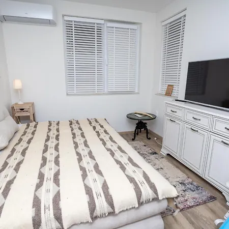 Saint George 2 Slaapkamers Met Zeezicht * Kavarna